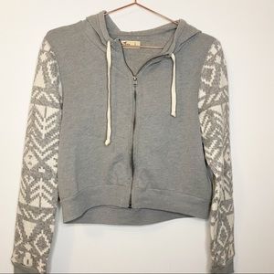 Hollister Cropped Jacket with Sweater Sleeve Detail size L